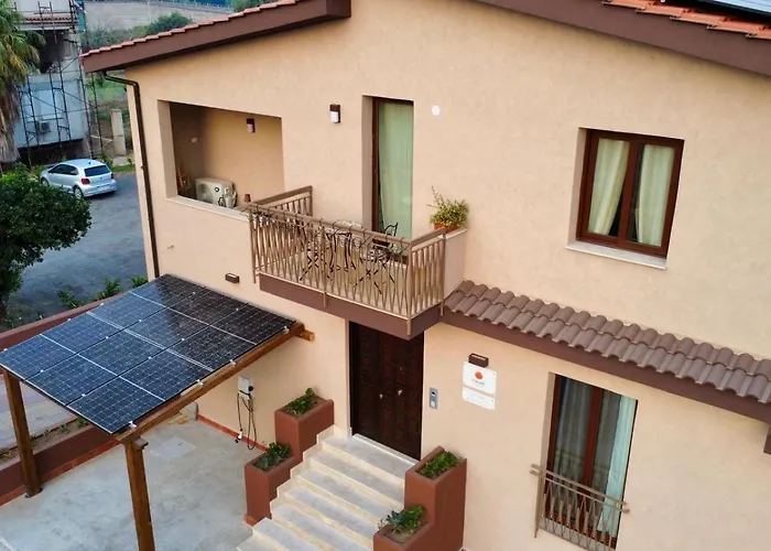 Intero Appartamento con Vasca Idromassaggio e Solarium - Villa Ciaculli